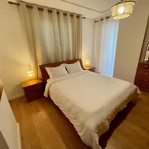 https://proper-apartment.hotels-in-tirana.com